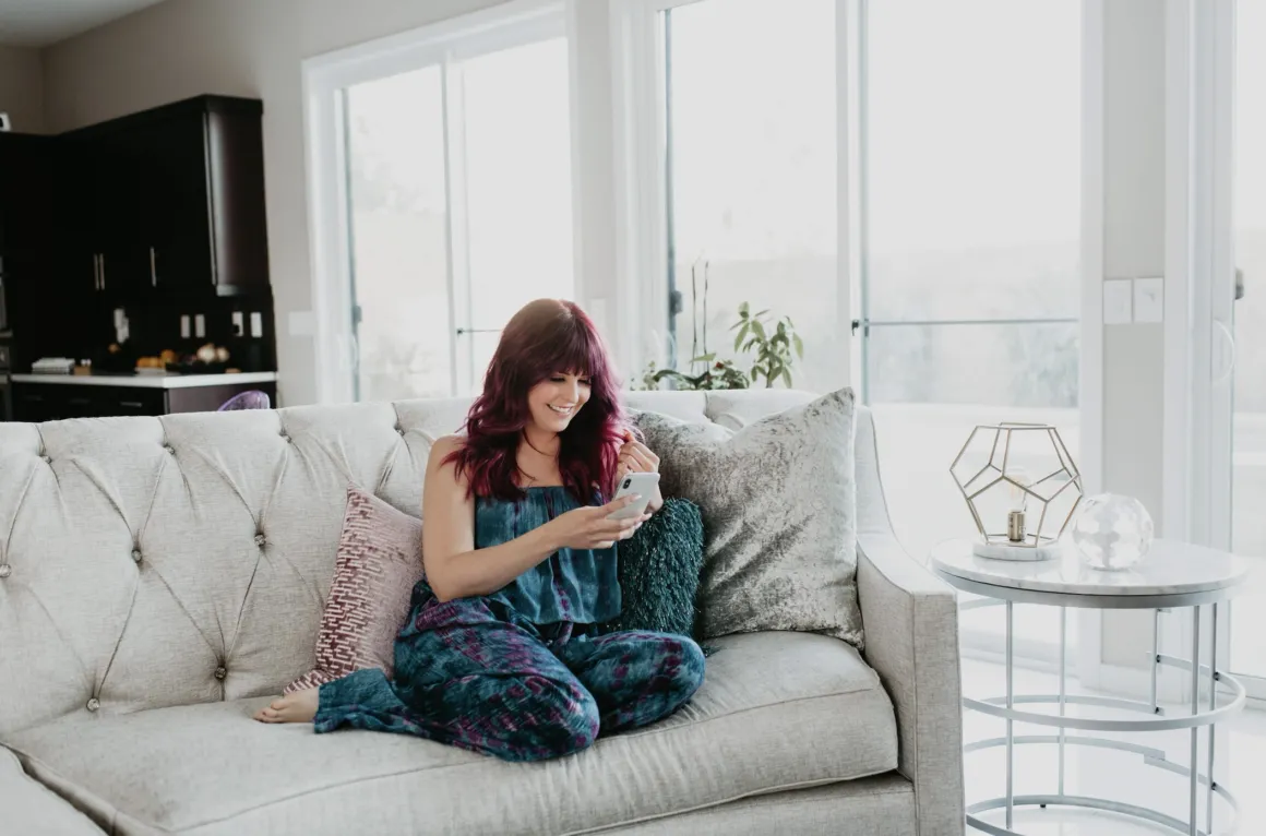 Affirmations for Moving Out of Toxic Living Arrangements
