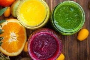 Difference Between Smoothies and Juices