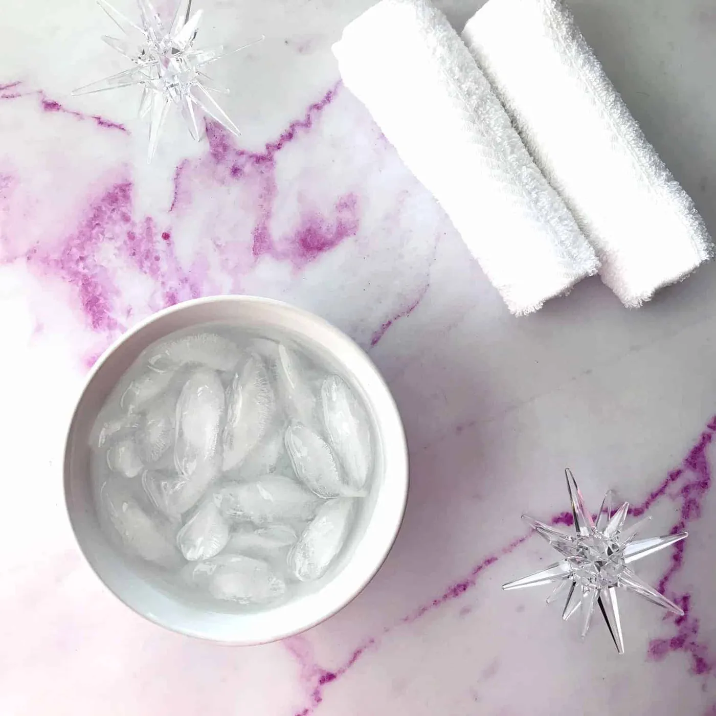 Ice Cube Facial – You Need To Do This Yesterday