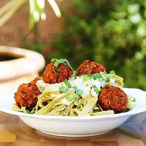 Mouthwatering Meat-less Meatballs