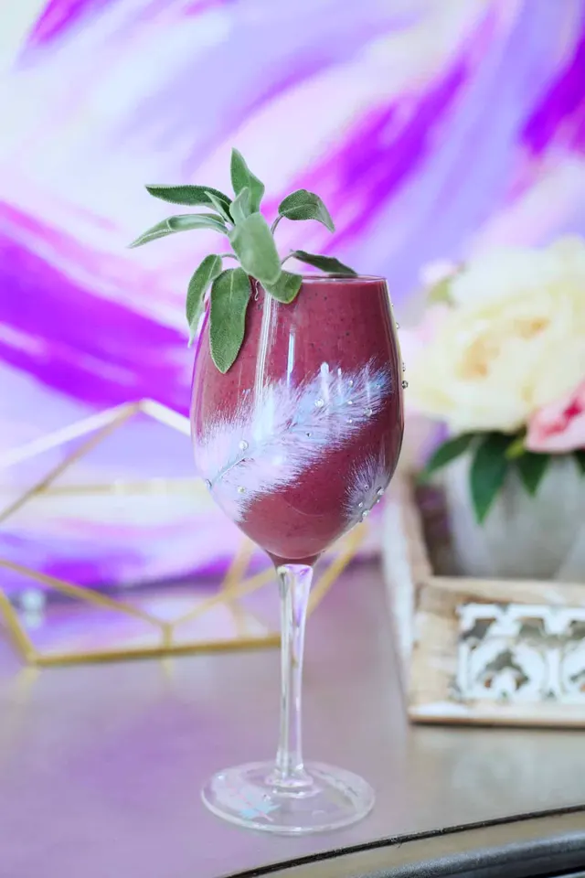 Berry Sage Smoothie
