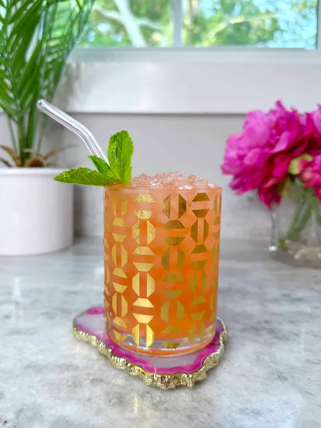 Fruity Spa Water Lemonade