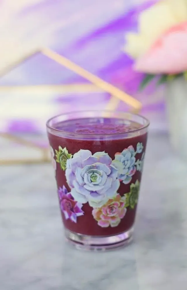 Herbal Blackberry Smoothie