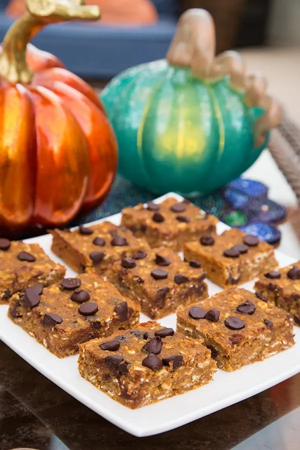 Pumpkin Chocolate Chip Oat Bars