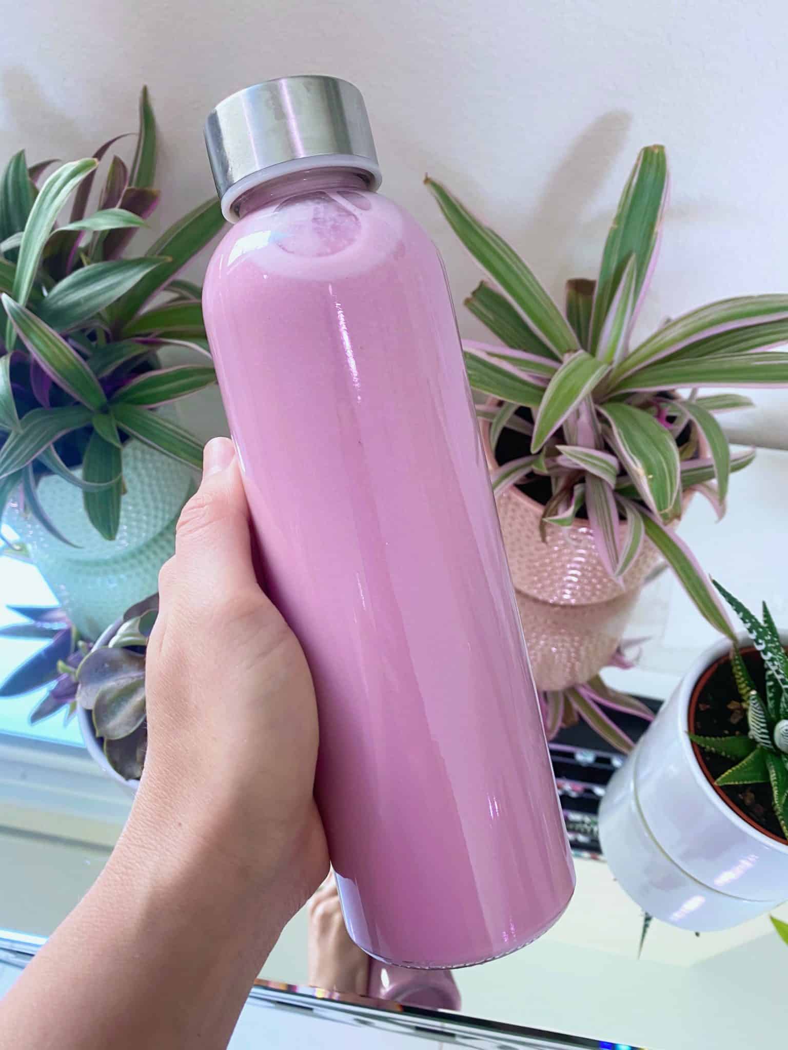 Strawberry Cashew Milk