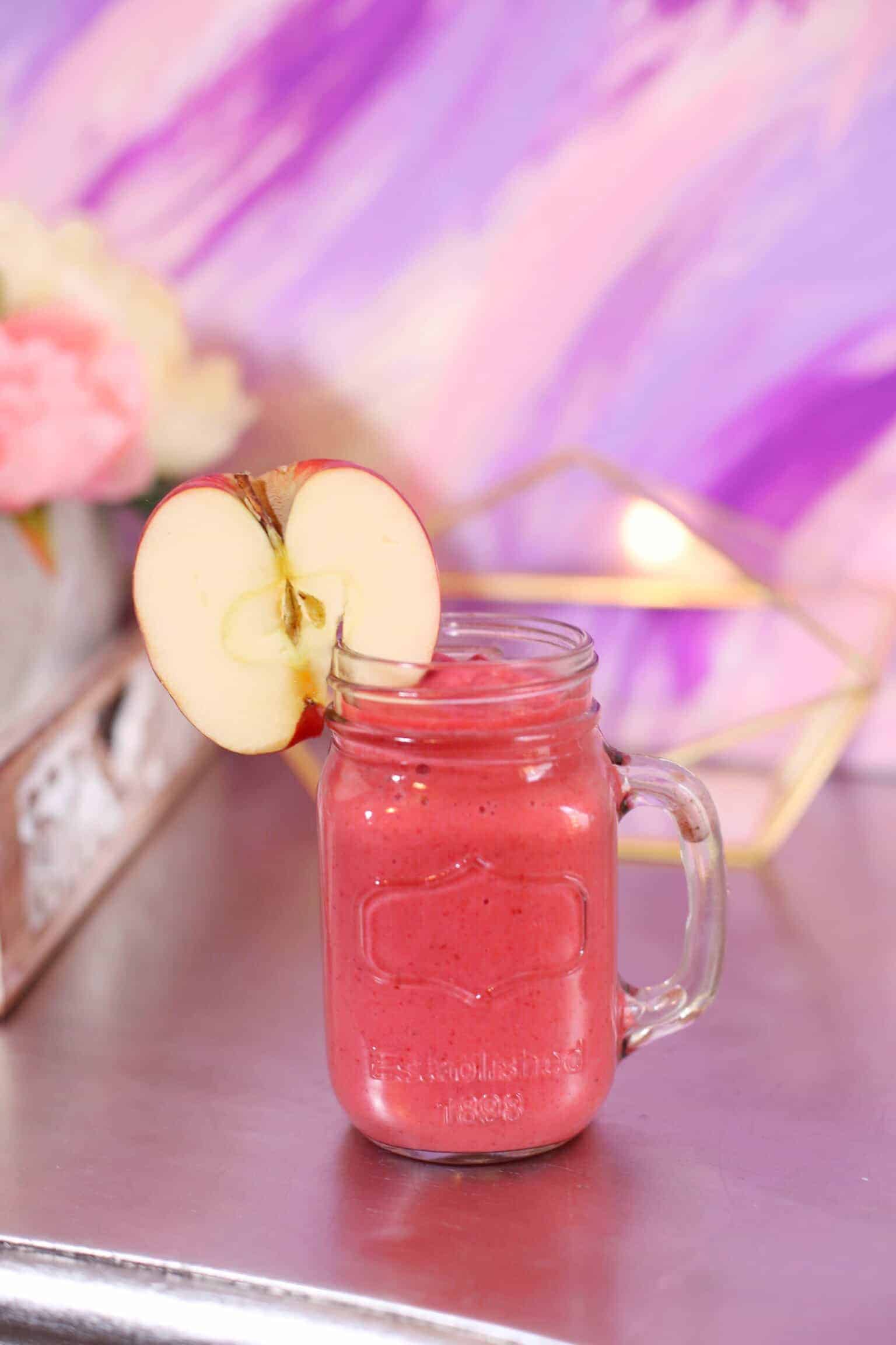 apple berry crisp smoothie