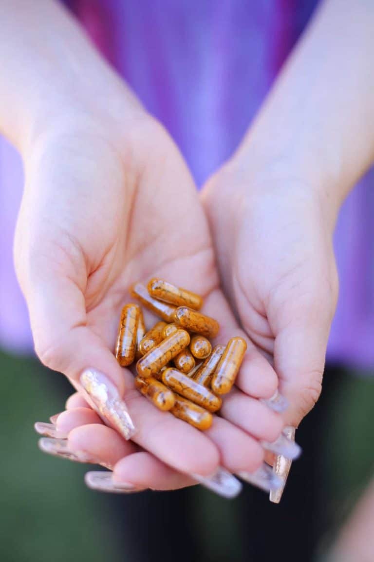 Turmeric Is A Natural Pain Killer How To Make Your Own Turmeric Pills