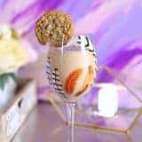 oatmeal raisin cookie smoothie