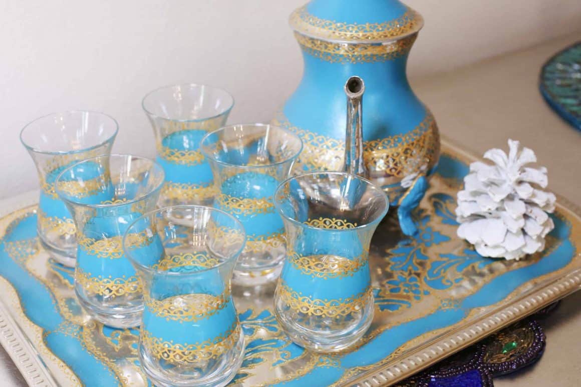 Winter Holiday Tablescape